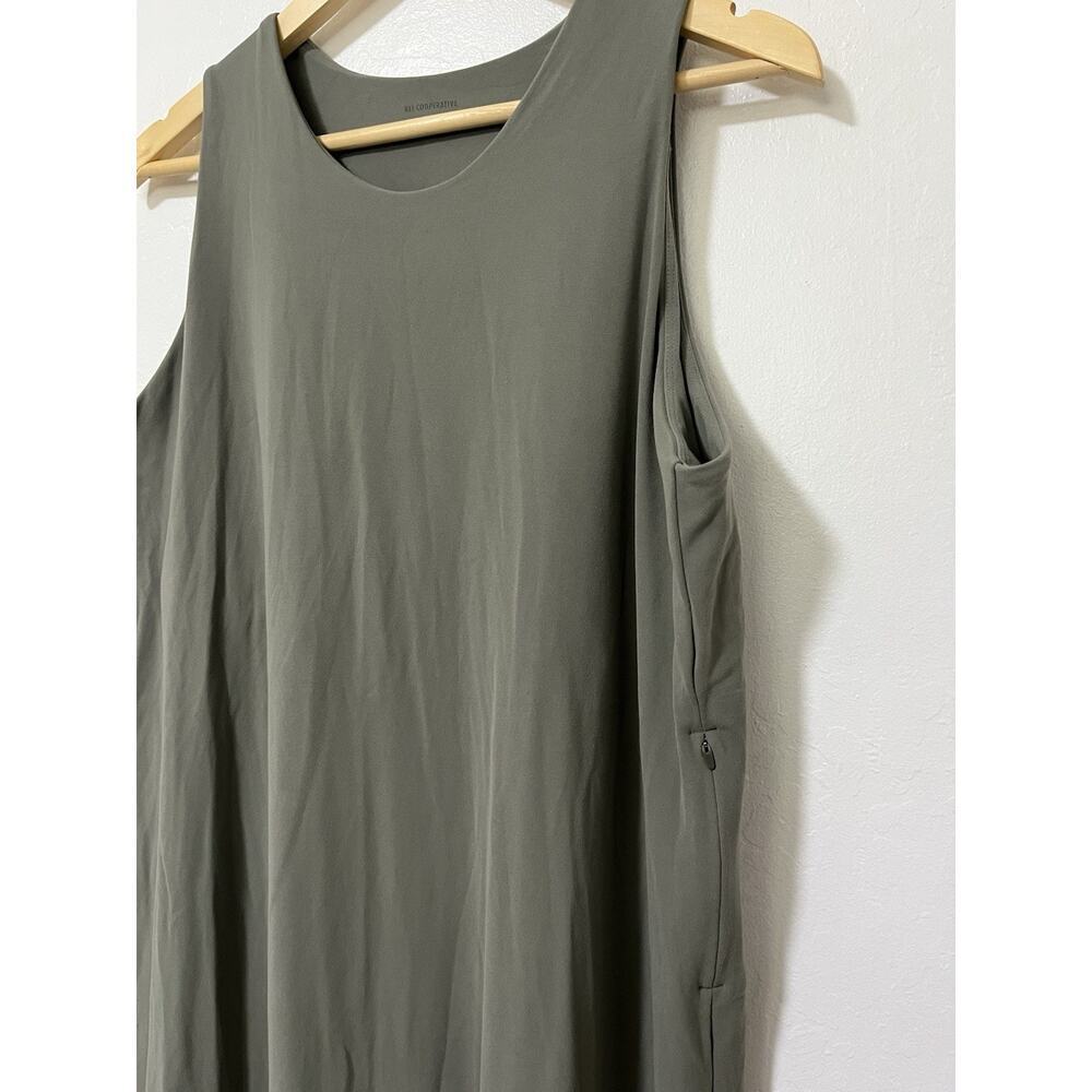 Rei Cooperative Sleeveless Athletic Midi Dress Size XL Sage Green Stretch Tennis - Picture 4 of 6
